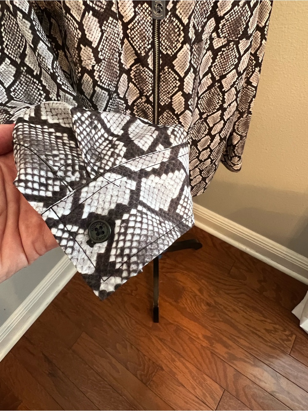 Michael Kors Black & White Snake-Print Zip Jacket - Picture 6 of 8